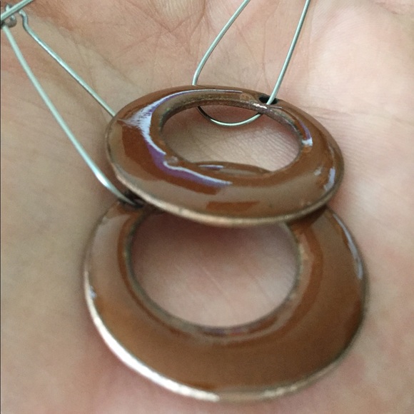 Hoop brown retro boho enamel metal earrings - Picture 3 of 3